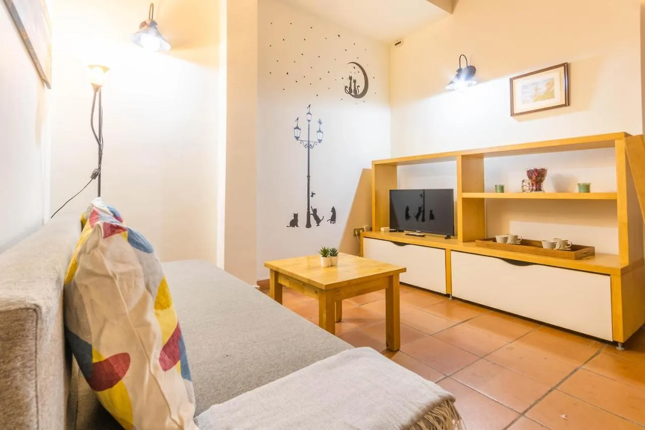 Apartamento Macarena Muralla Encantada Sevilla 0*,